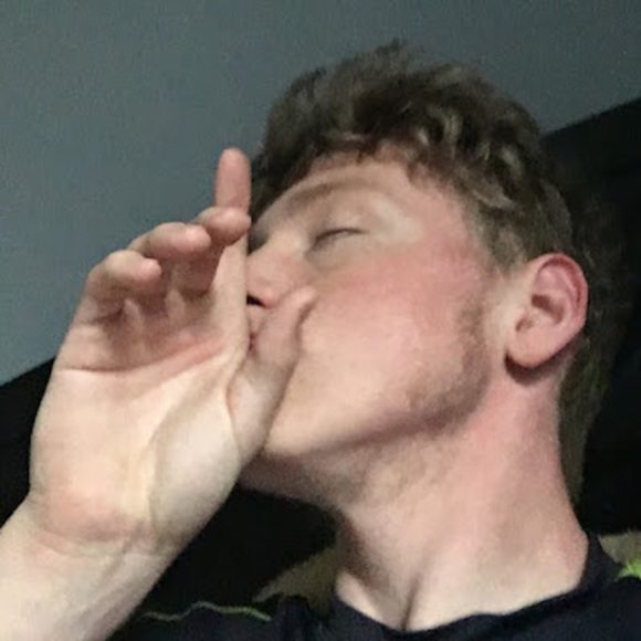 Meet your Posher, Rey - Picture 1 of 1